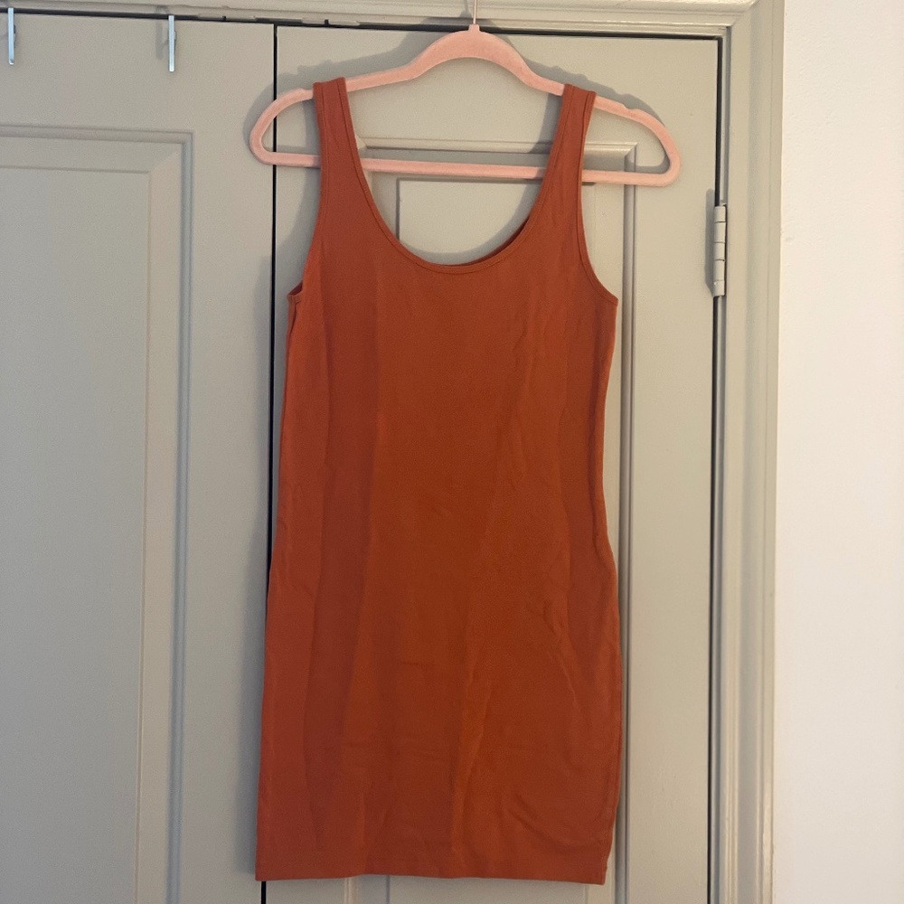 Orange dress